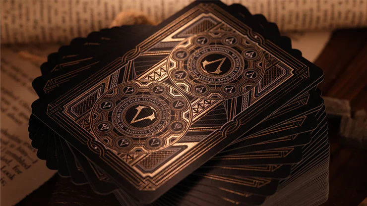 Assassin's Creed Legacy Version 2 Onyx (Hidden Blade) Playing Cards - Image 2