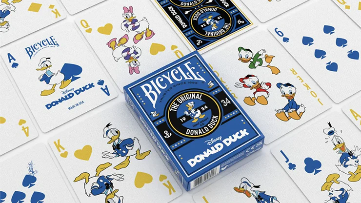 Bicycle Disney Mickey and Friends Box Set by US Playing Card Co - Image 5