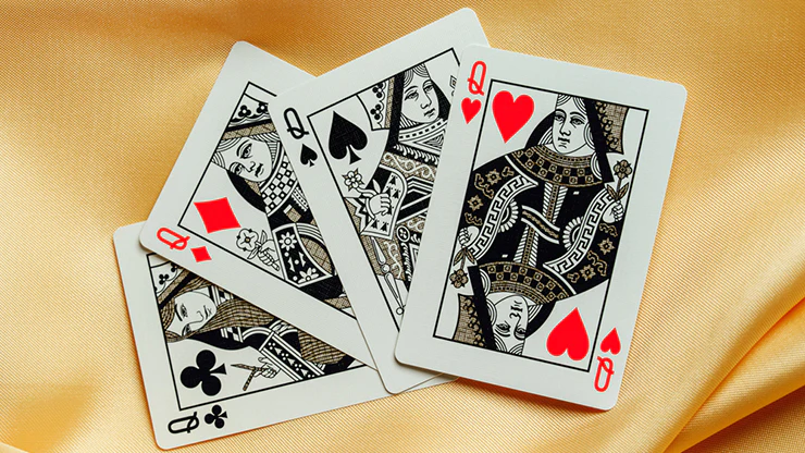Innocence (Gold Foil Edition) Playing Cards - Image 5