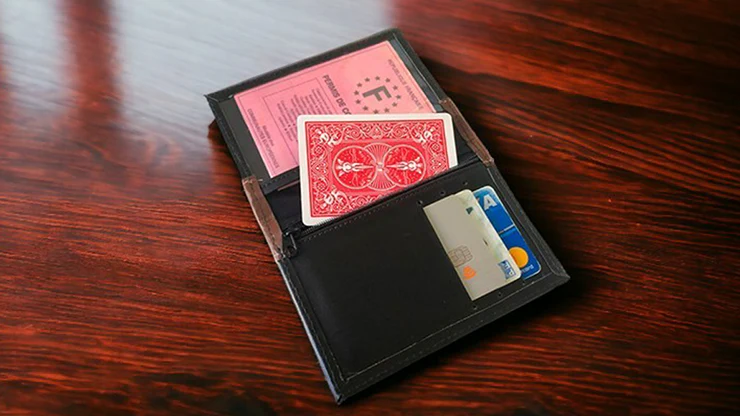 INSTANT WALLET 2.0 (Red) by Andrew and Magic UP - Image 3