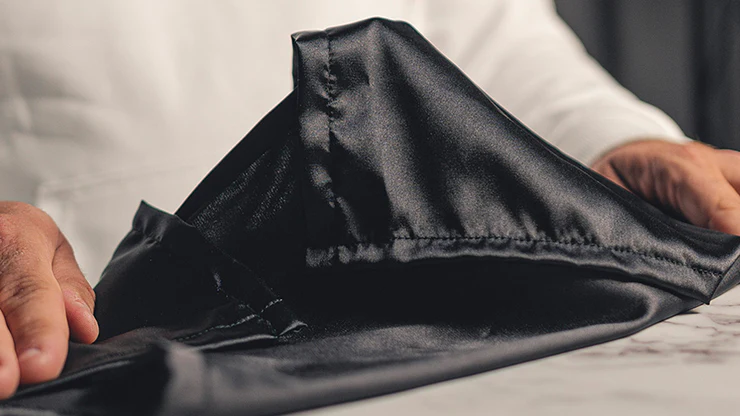 LEGACY HAUNTED HANKY by Joao Miranda - Trick - Image 3