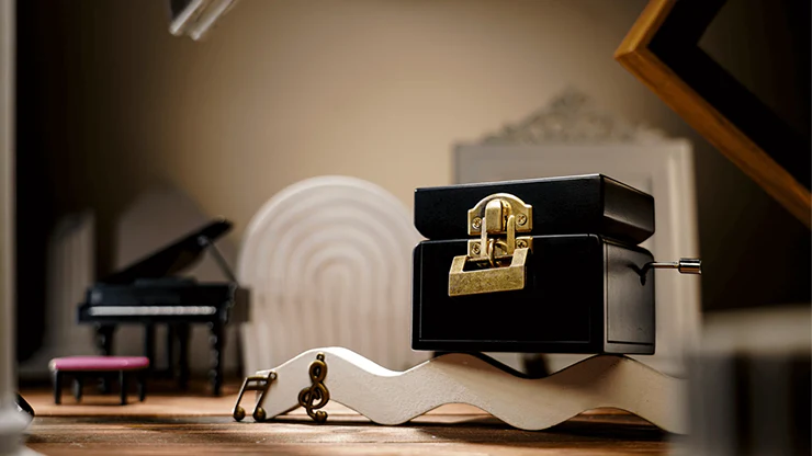 Music Box by Colin Underwood and TCC Magic - Image 6
