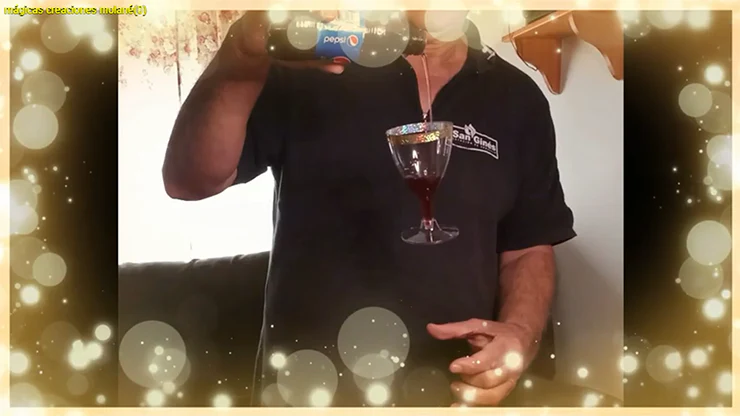 New Floating Glass by Salvador Molano - Video Download