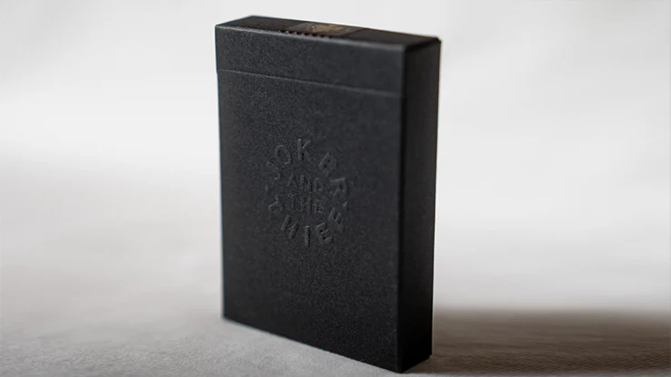 No Borders Edition 2 Crown Back (Blue) Playing Cards by Joker and the Thief - Image 2