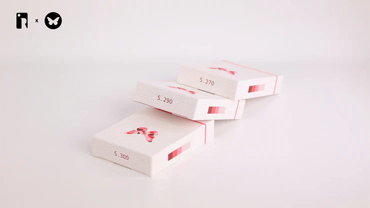 Room One X Butterfly Present Butterfly Try All Playing Cards (300G) - Image 4