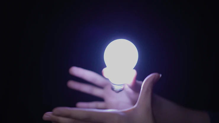 SHINE (with remote) by Magic 007 & MS Magic - Trick - Image 5