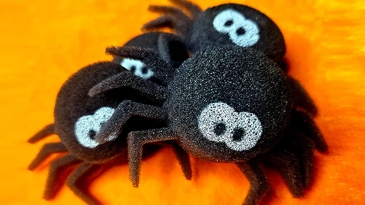 Super Sponge Spiders Sponge Ball Set - Image 2
