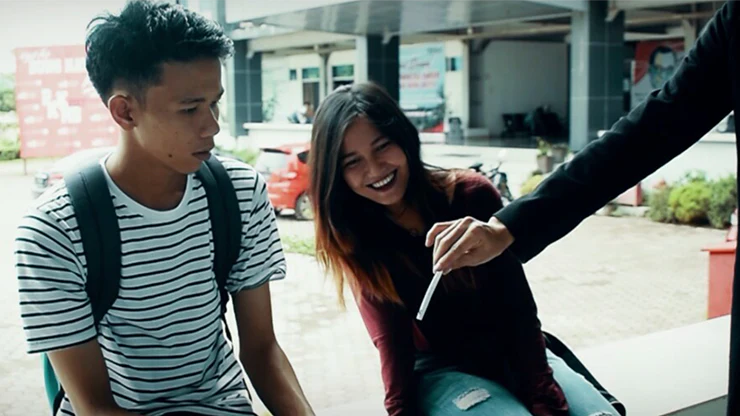 T & R Cigarette by Arie Bhojez - Video Download - Image 2