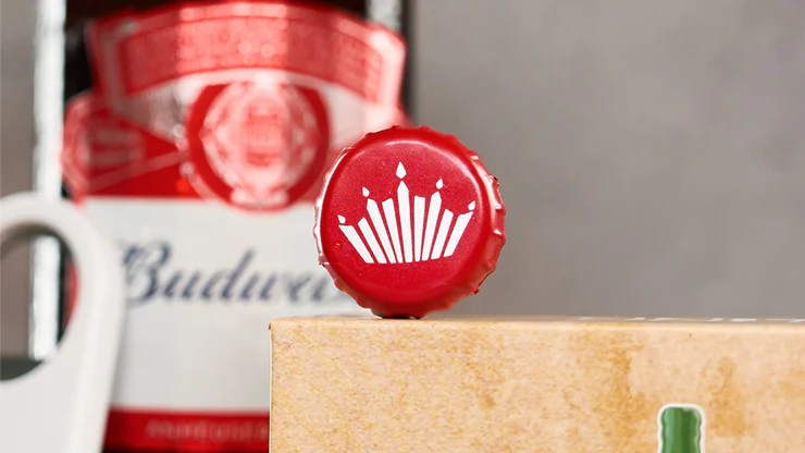 The Clink (Cap in Bottle) by Iarvel Magic and Wonder House (Budweiser) - Image 2