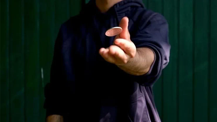 The Vault - Silver Finger by Matthieu Hamaissi - Video Download - Image 3
